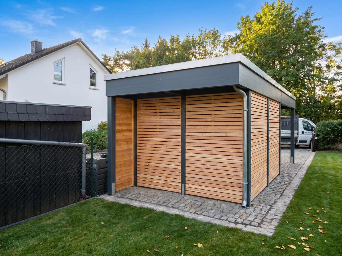 Carport mit extra Dach hinten