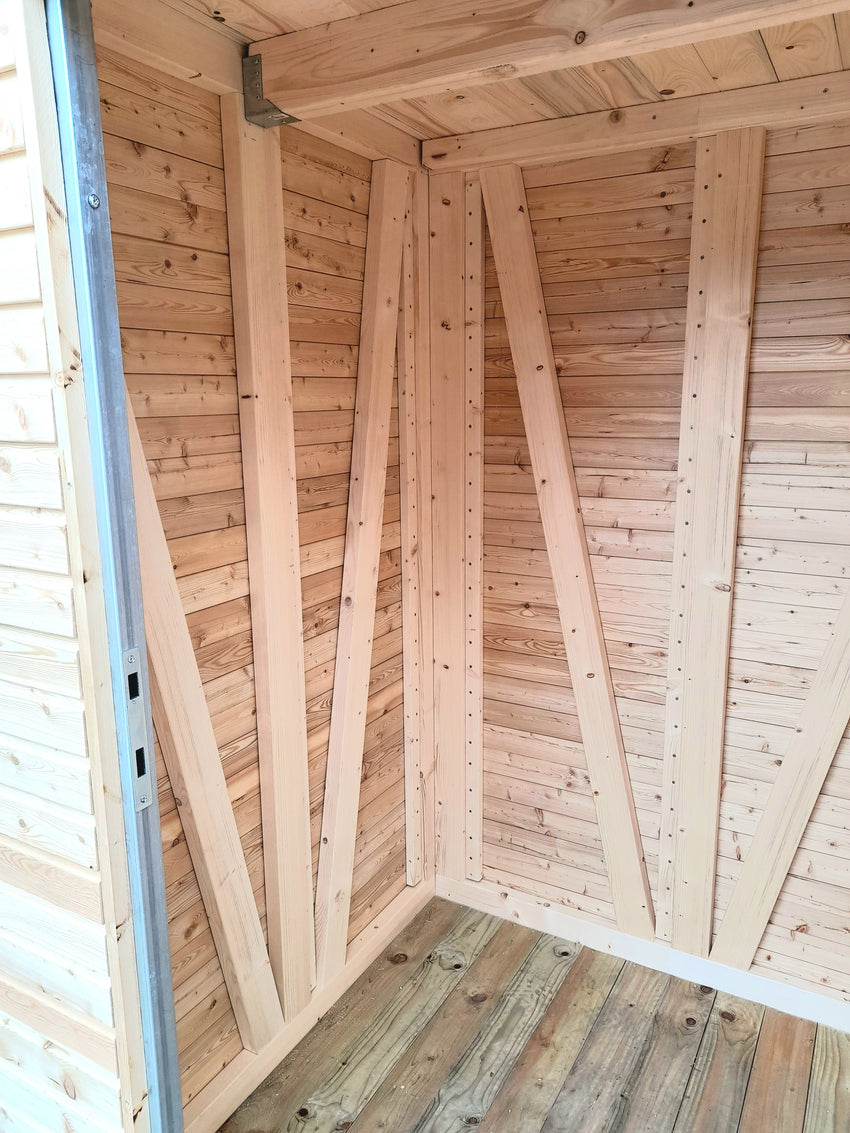 Gartenschrank KLARE LINIE mit Gründach - Modern, massiv, maßgefertigt von FREESE Holz