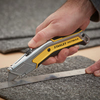 STANLEY Messer FatMax EXO mit einziehbarer Klinge - FREESE Holz