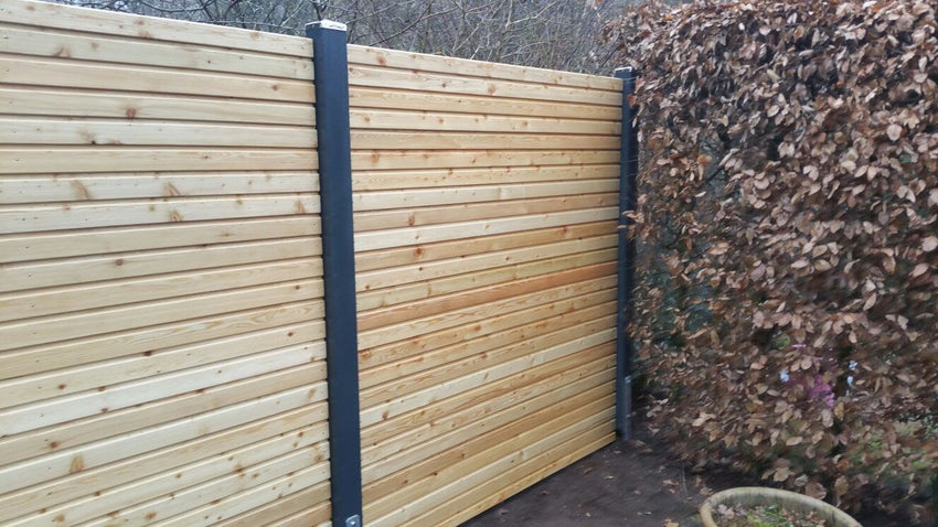 Rhombuszäune aus sibirischer Lärche, blickdicht, maßgefertigt - FREESE Holz