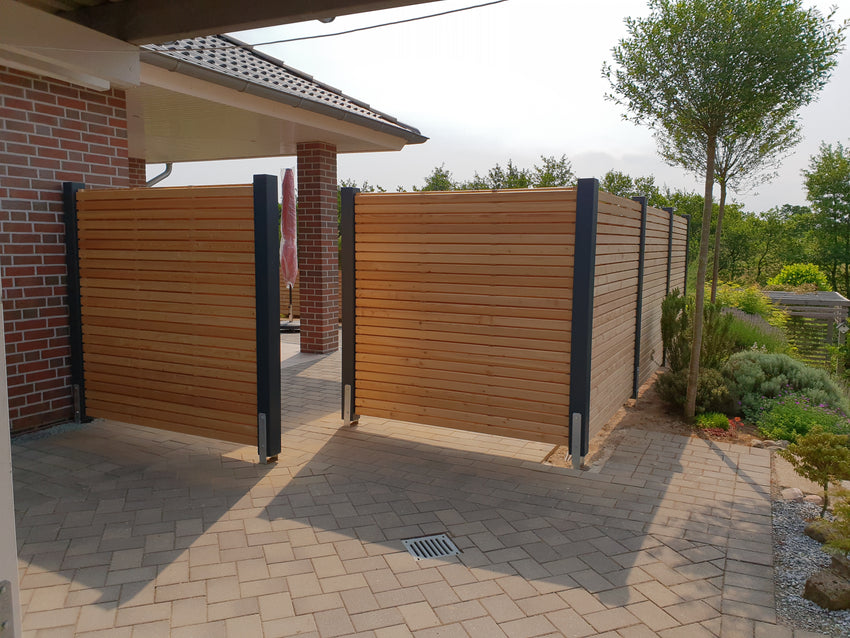 Rhombuszäune aus sibirischer Lärche, blickdicht, maßgefertigt - FREESE Holz