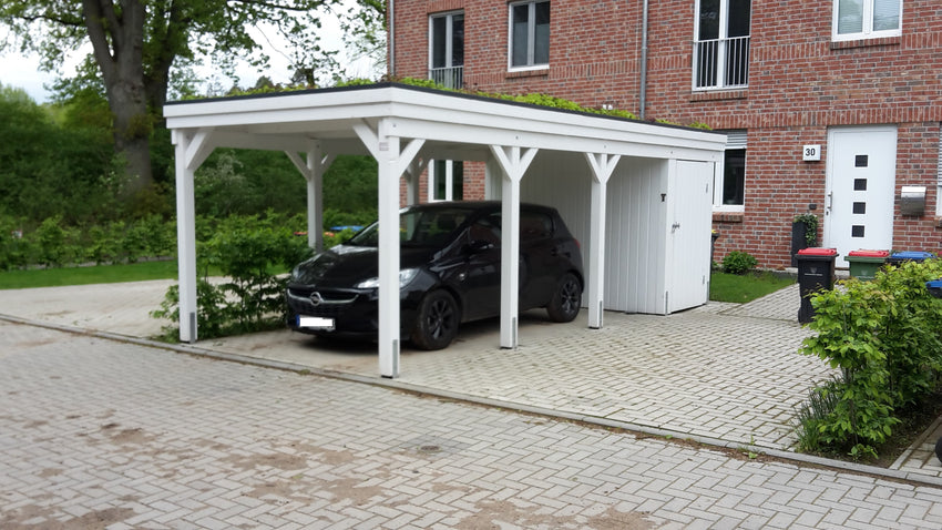 Gründach-Carport CLASSIC Holzblende mit Abstellraum (Verkleidung: Klassisches Duoprofil) - FREESE Holz 