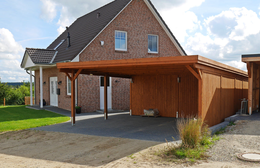 Doppelcarport CLASSIC Holzblende mit Abstellraum (Verkleidung: Klassisches Duoprofil) - FREESE Holz 