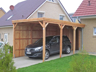 Gründach-Carport CLASSIC mit Holzblende