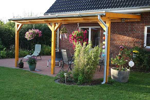 Hochwertiges Terrassendach mit massiver Holzkonstruktion aus Fichte oder Lärche BSH